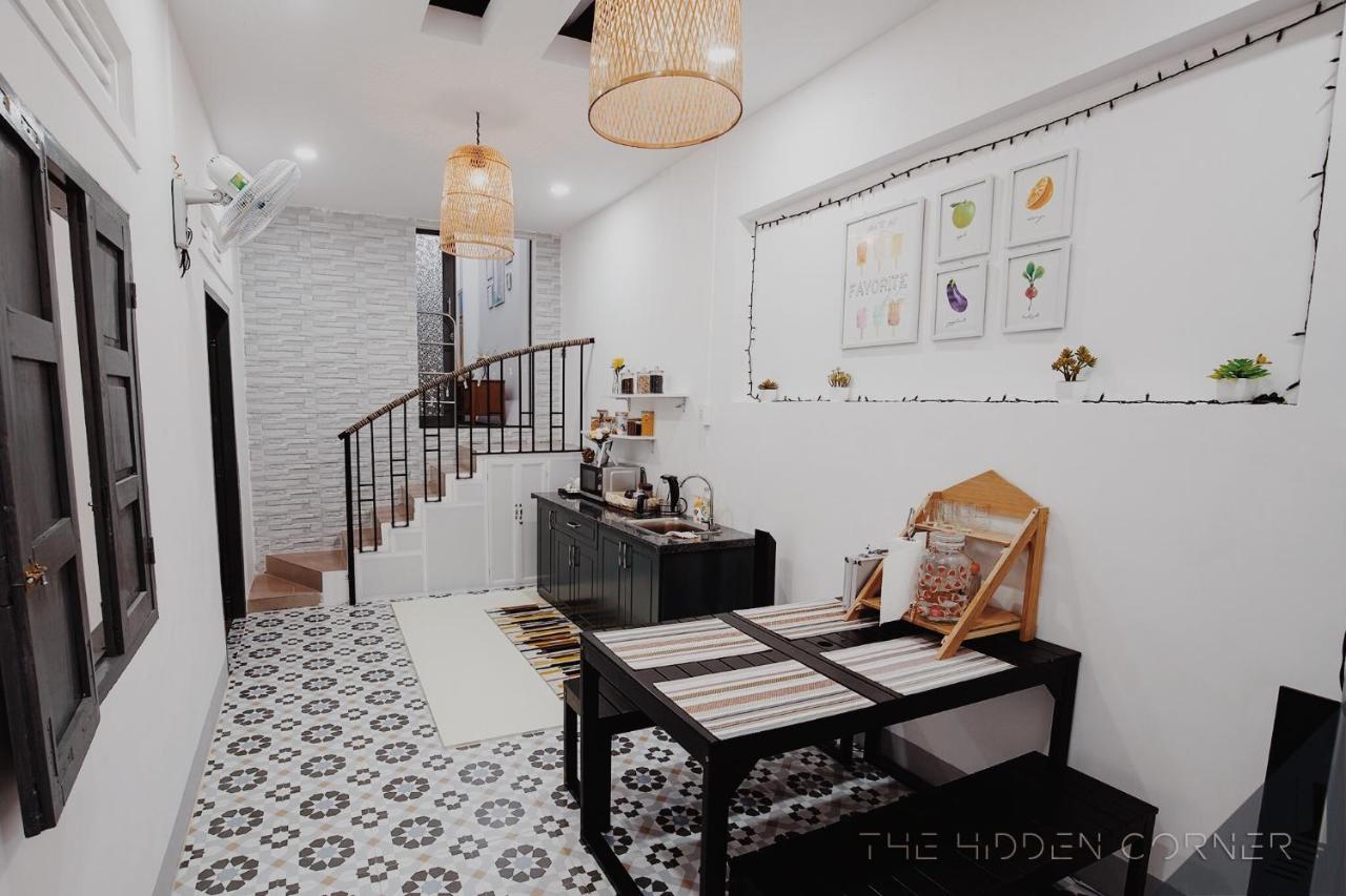Casa de 12 m² con 1 habitación/es y 2 baño/s de uso privado, en Centro de la Ciudad de Quy Nhơn Exterior foto